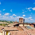 Dimora Con Finestra Sui Tetti Di Siena