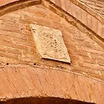 Dimora Con Finestra Sui Tetti Di Siena
